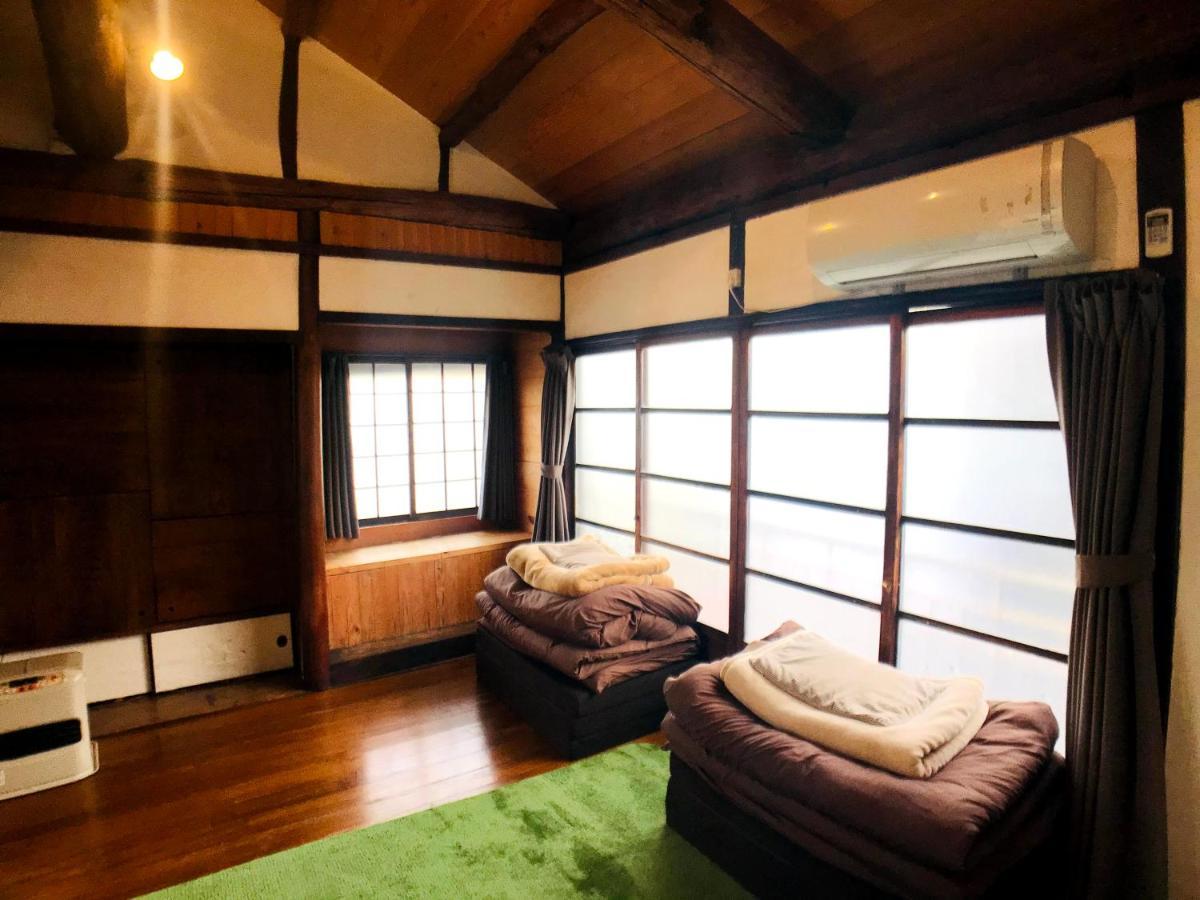 Guesthouse Yadocurly Onomichi Zewnętrze zdjęcie